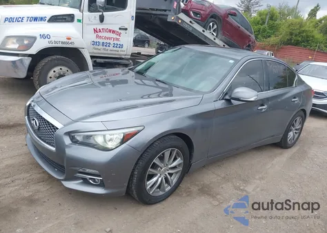 2014 Infiniti Q50 Premium/Sport z USA, uszkodzony, nr VIN JN1BV7AR8EM682399